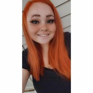 Meet your Posher, Emilia